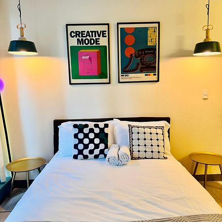 One Uptown Residences Bgc Тагиг Экстерьер фото